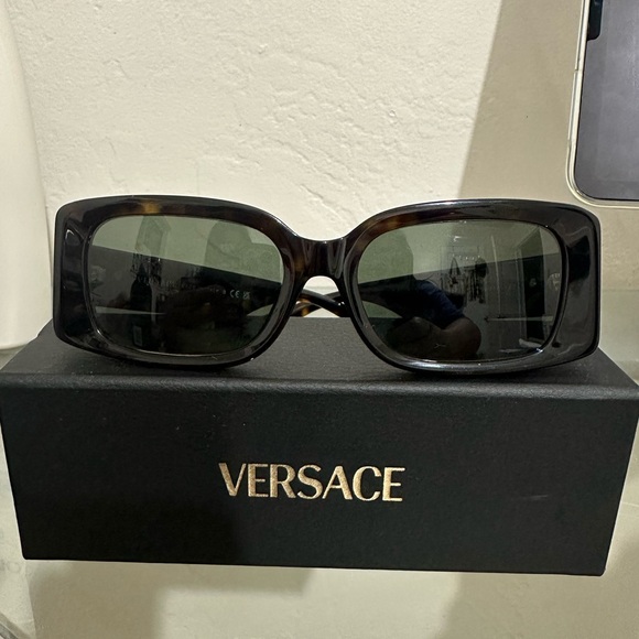 Versace Accessories - Versace Glasses